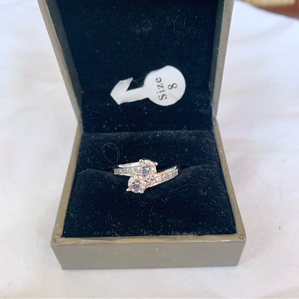 Elegant Silver Star Ring
